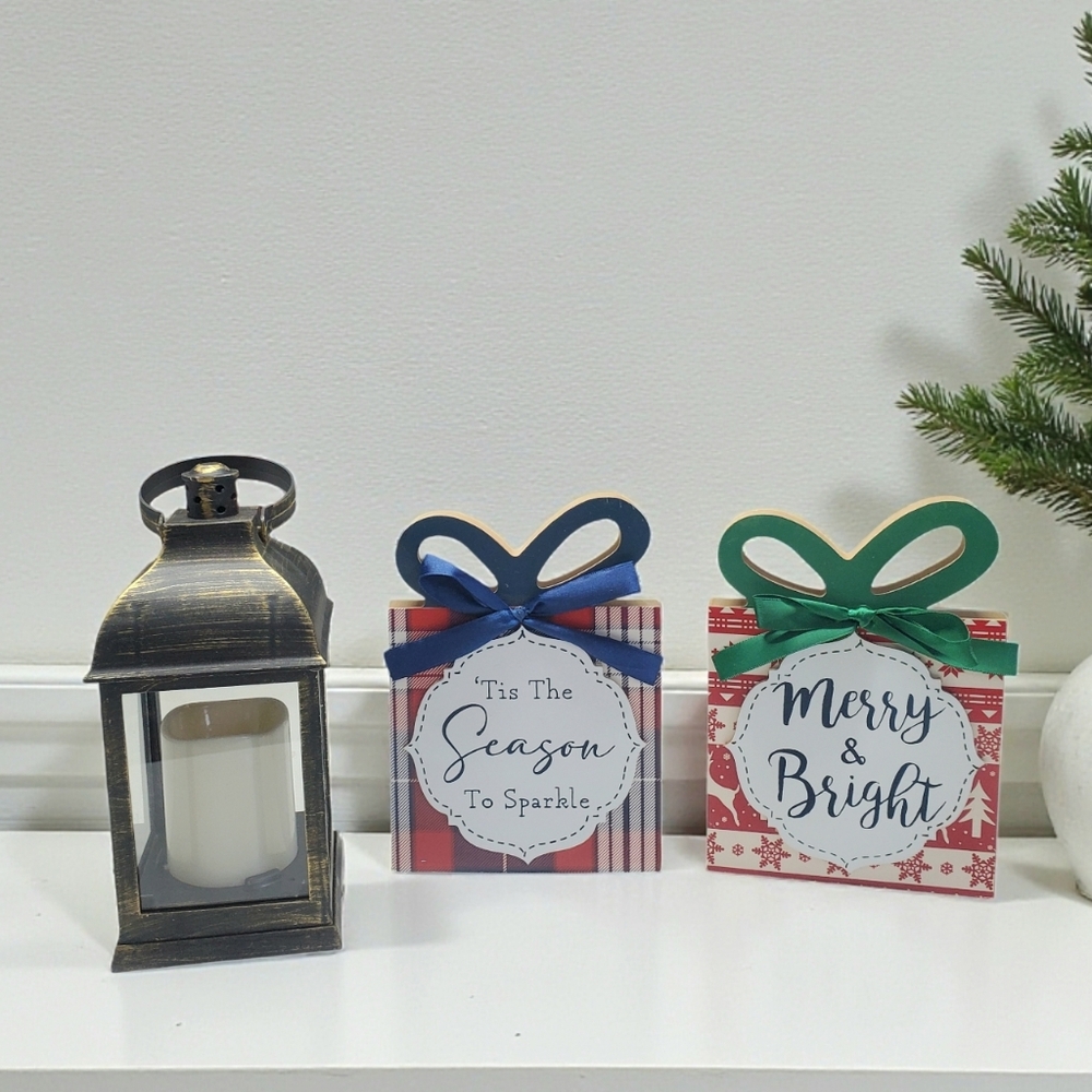 Festive Gift Boxes Decor with Bows And Lantern